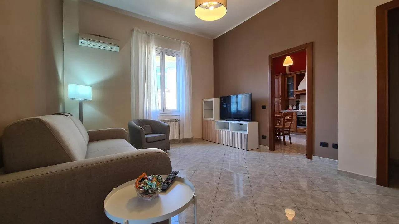 Carso 6 - Homy 5 Terre Apartment La Spezia 0*,  Italy